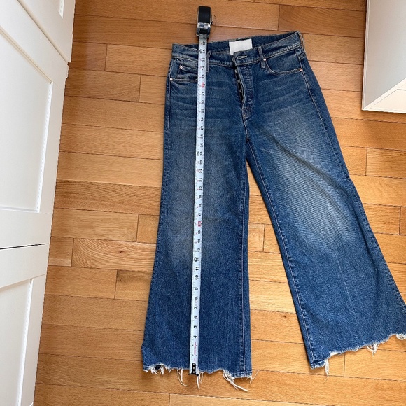 MOTHER The Stunner Roller Ankle Chew Jeans, Size 28 - Picture 4 of 11